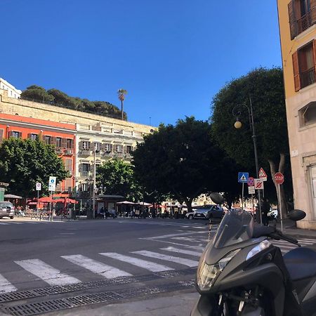 Lilyum Apartment Cagliari Bagian luar foto