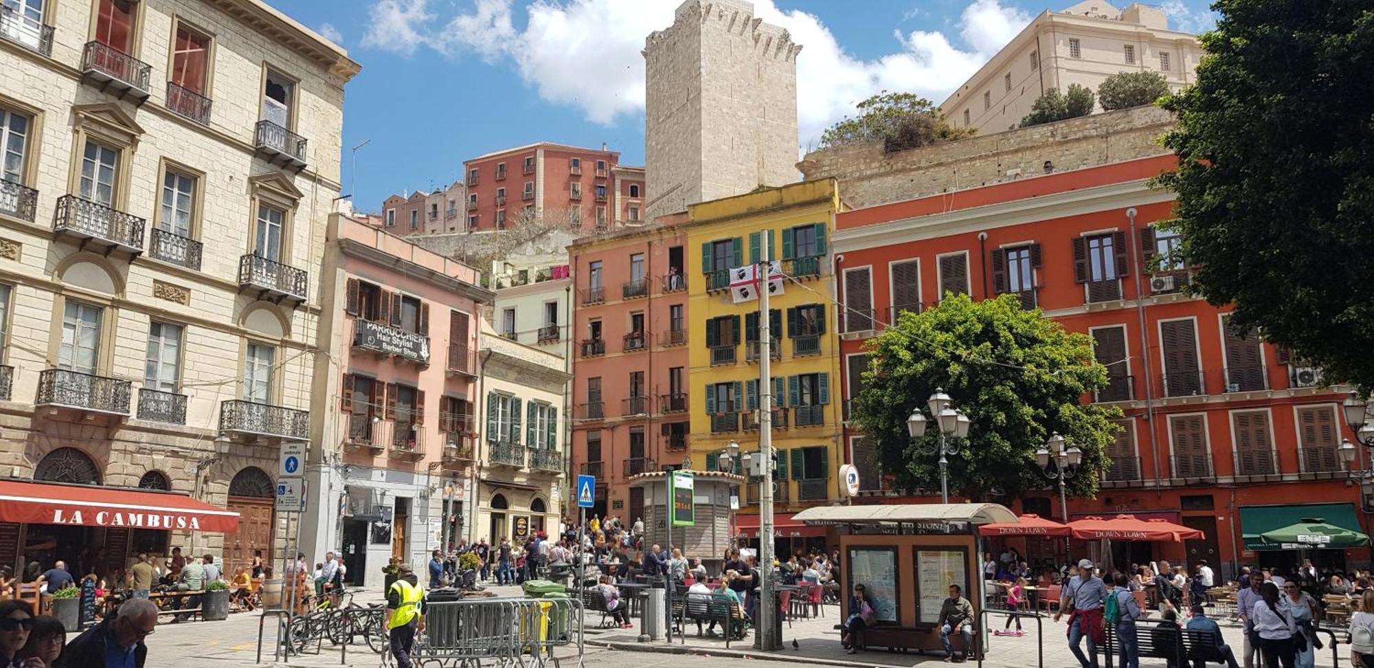 Lilyum Apartment Cagliari Bagian luar foto