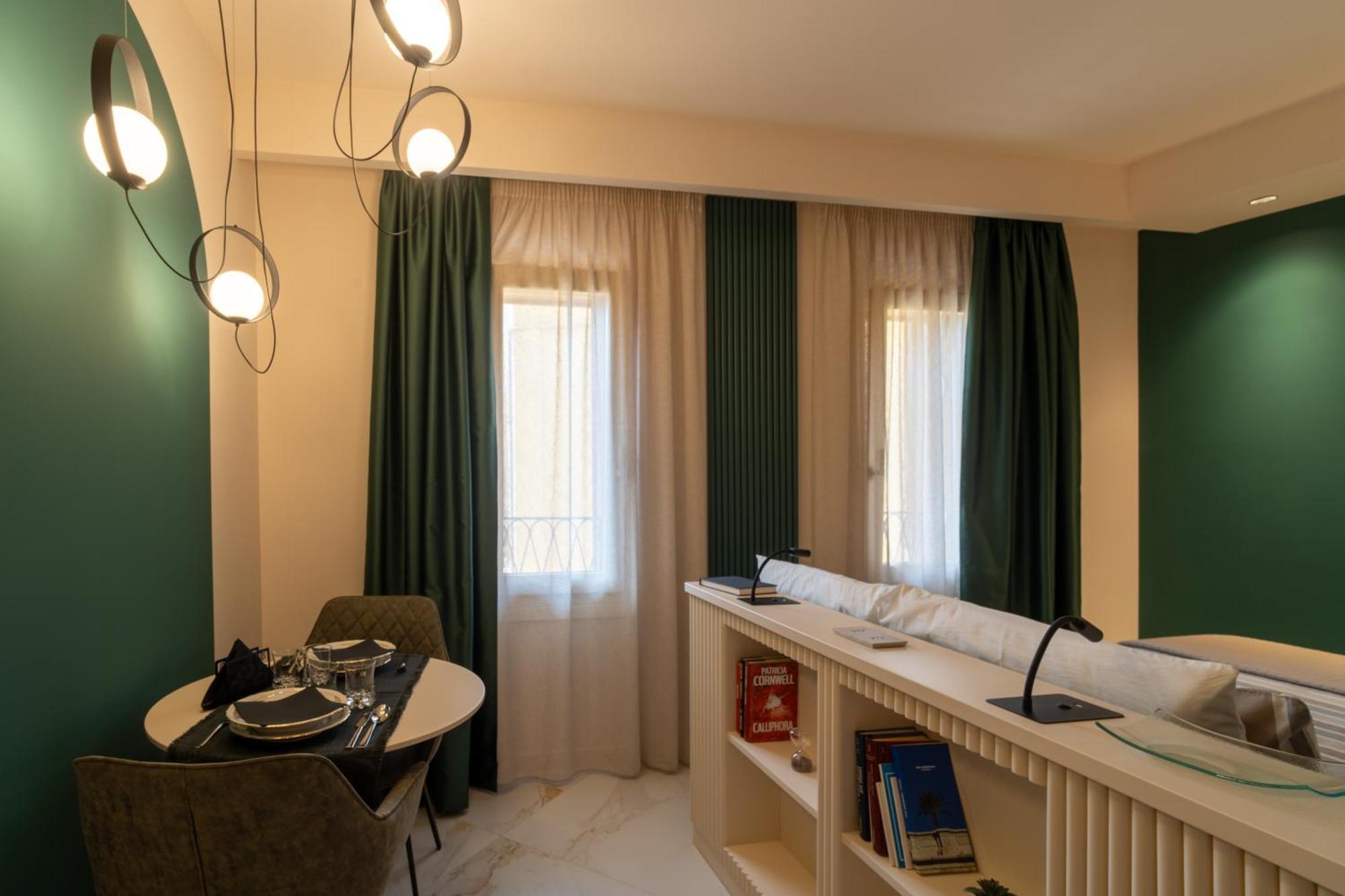Lilyum Apartment Cagliari Bagian luar foto